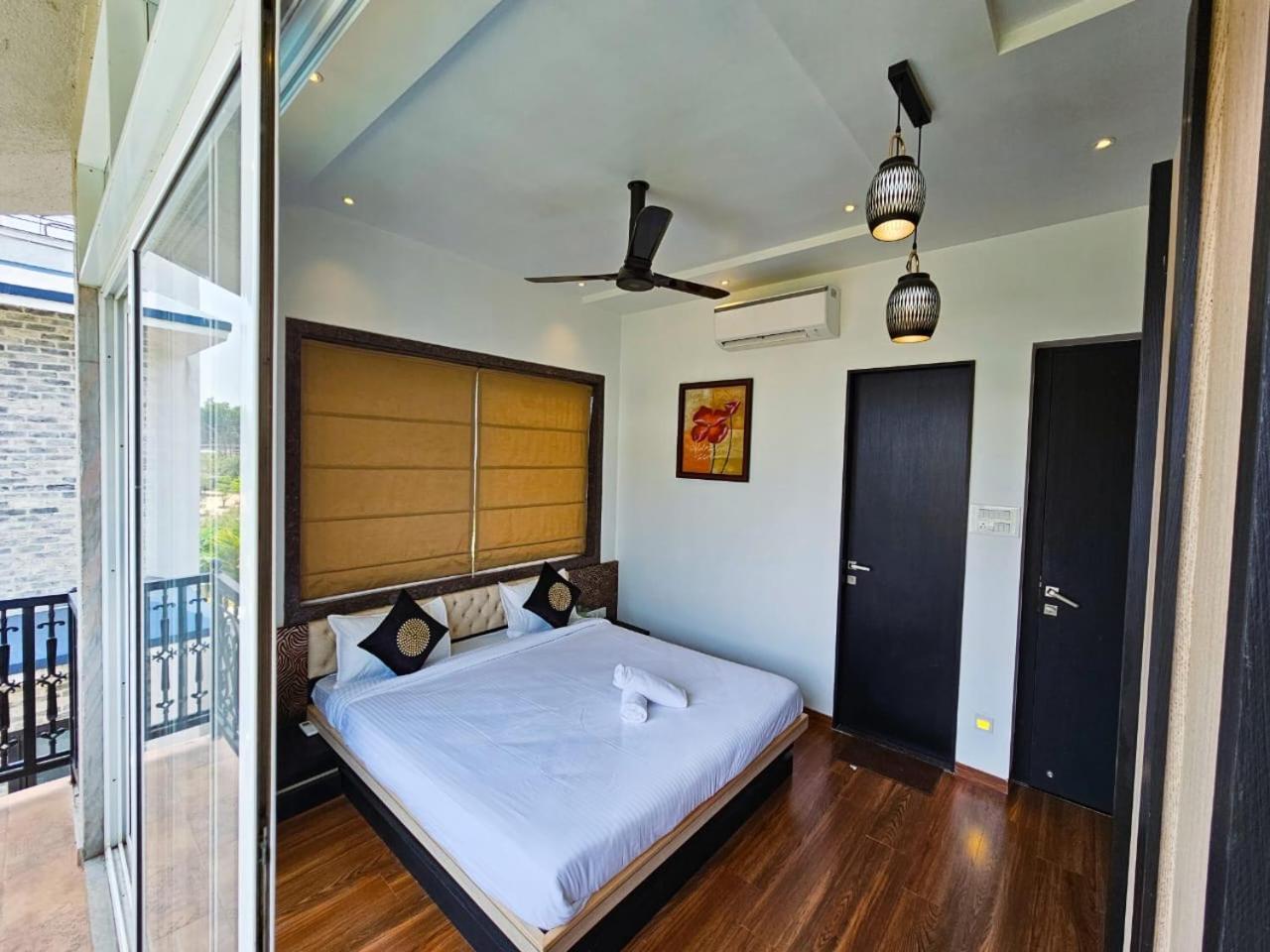 Premium Chalet โลนาวาลา ภายนอก รูปภาพ